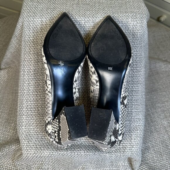 Calvin Klein Faux Snakeskin Pointed Toe Pumps • Size 9.5 • Statement Heels - Picture 8 of 8